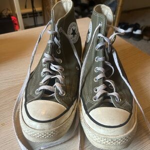 Olive green Chuck 70s